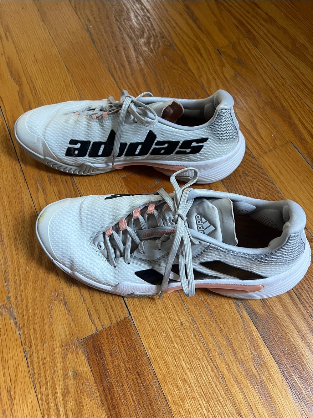 Adidas Barricade size 9